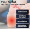 Close-up of a baby’s sole with red highlight on heel, text overlay listing flexible flatfoot, tibial torsion, calcaneal.