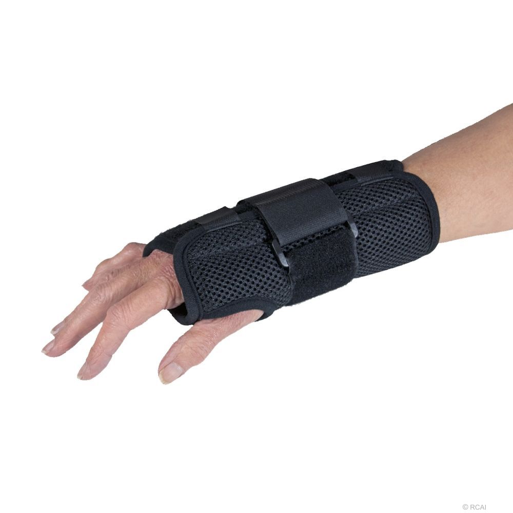 Ambidextrous Wrist Brace - Restorative Care of America, Inc.