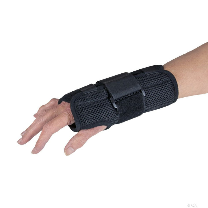 Ambidextrous Wrist Brace - Restorative Care of America, Inc.